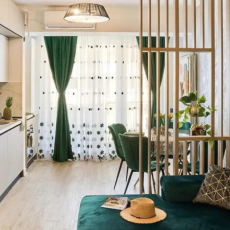 Ademar Luxury Apartment- Spa&pool * Mamaia