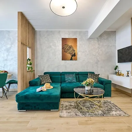 Apartament Ademar Luxury Apartment- Spa&pool *